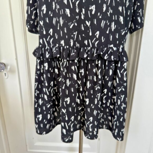 ASOS Mini Smock Dress Black White Abstract Print Size 6 - Picture 5 of 15
